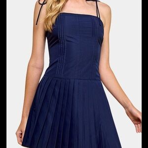 Elegant Navy Blue Pleated Dress